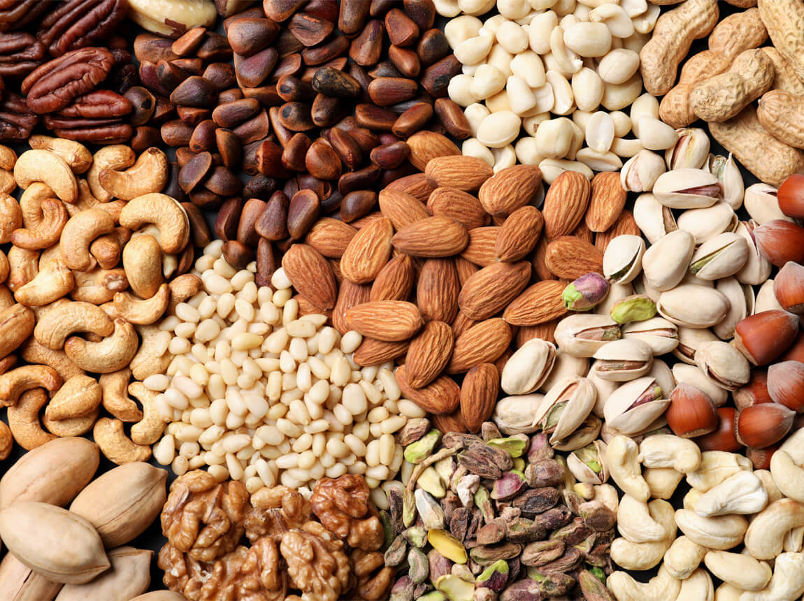 verschiedene Nusssorten 