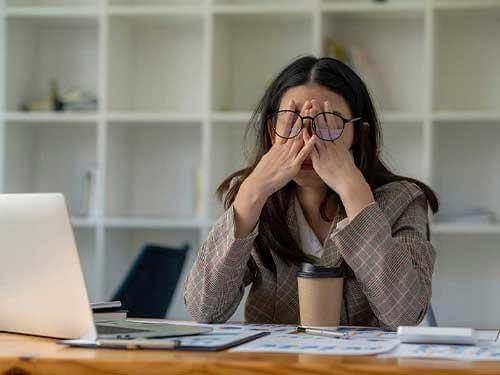 Stress und Gewichtsabnahme – wie wirkt er sich auf das Körpergewicht aus?