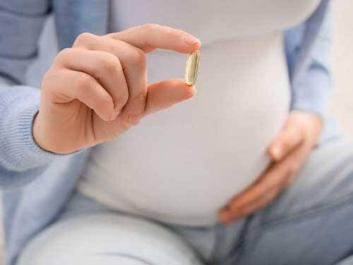 Omega-3-Fettsäuren während der Schwangerschaft und Stillzeit – Dosierung